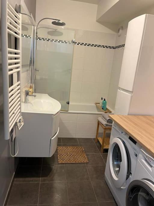 Grand Appt Proche Paris Parking Daire Aubervilliers Dış mekan fotoğraf